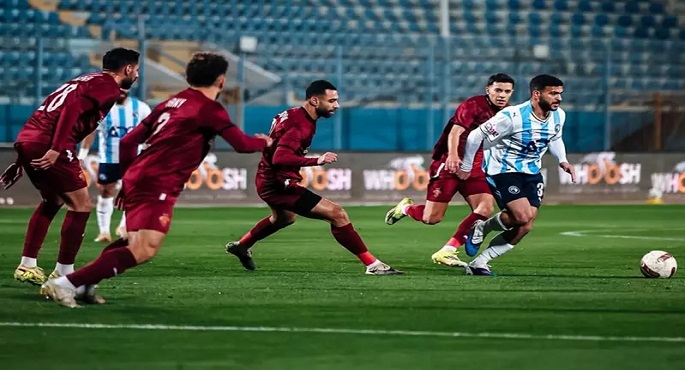 بيراميدز يفوز على سيراميكا ويشعل المنافسة على قمة الدورى