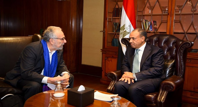 وزير الخارجية يؤكد ضرورة الالتزام بالقانون الدولى لحوكمة المجارى المائية العابرة للحدود ومنها نهر النيل