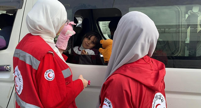 وصول دفعة جديدة من العائدين لقطاع غزة إلى معبر رفح البرى