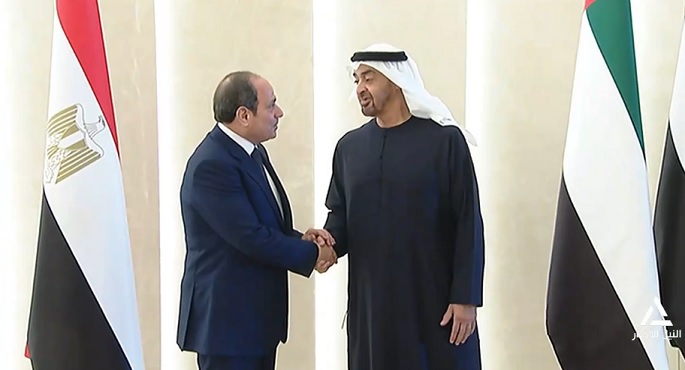بالفيديو .. الرئيس السيسى يصل إلى الإمارات فى زيارة أخوية يبحث خلالها مع الشيخ محمد بن زايد ترسيخ العلاقات الثنائية
