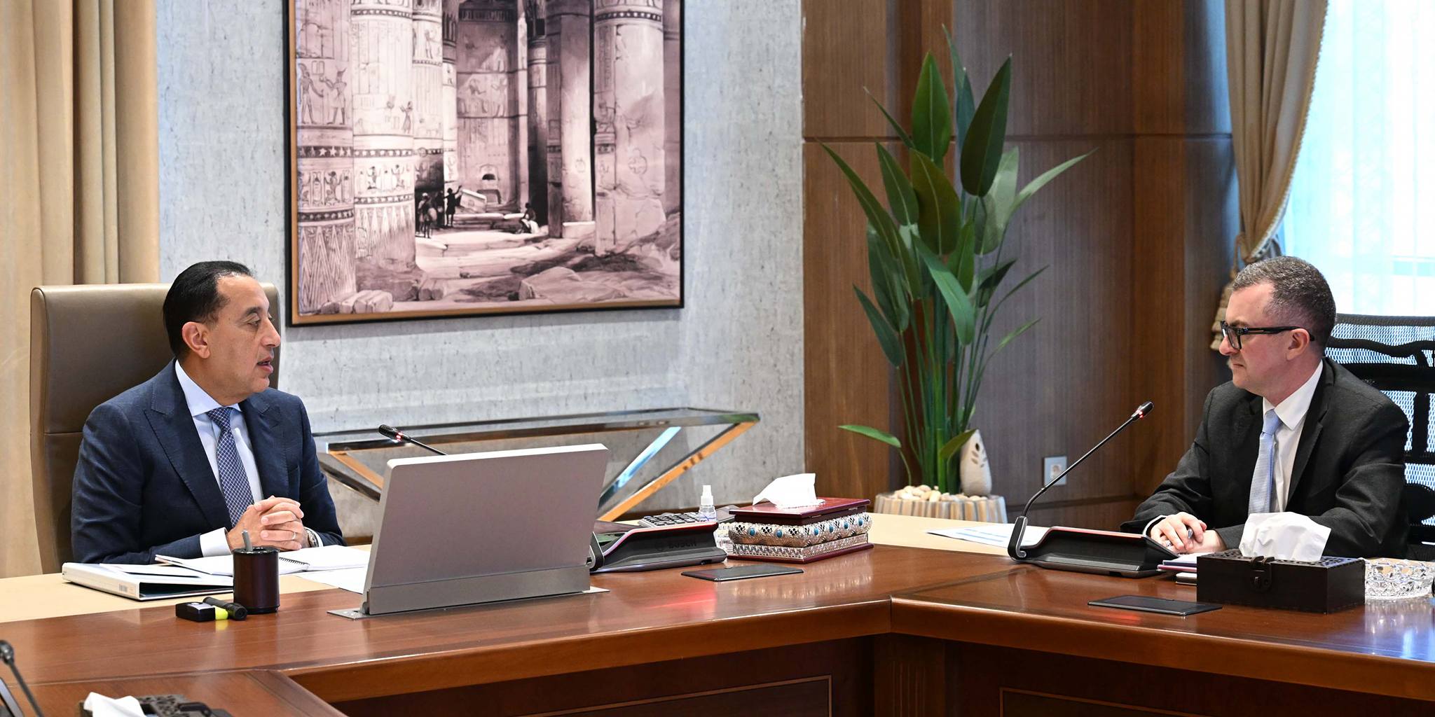 رئيس الوزراء يستعرض رؤية وزارة التخطيط والتنمية الاقتصادية وخطة عملها