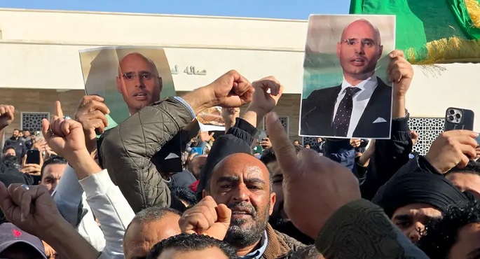 انتهاء مراسم دفن سيف الإسلام القذافى فى بنى وليد