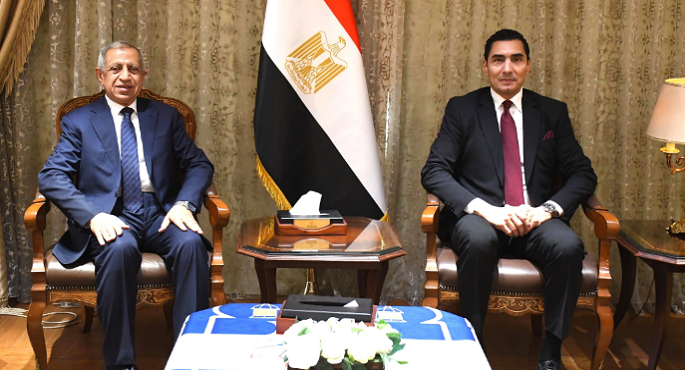 وزير الشباب والرياضة يبحث مع رئيس الأكاديمية العربية للعلوم والتكنولوجيا تعزيز التعاون