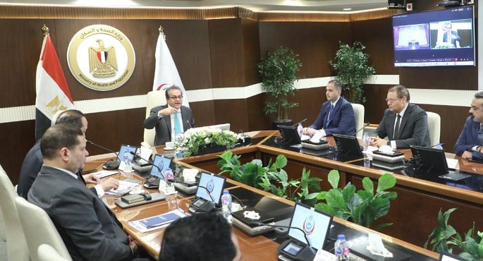 وزير الصحة يتابع الاستعدادات للتشغيل التجريبى لمنظومة التأمين الصحى الشامل بمحافظة المنيا