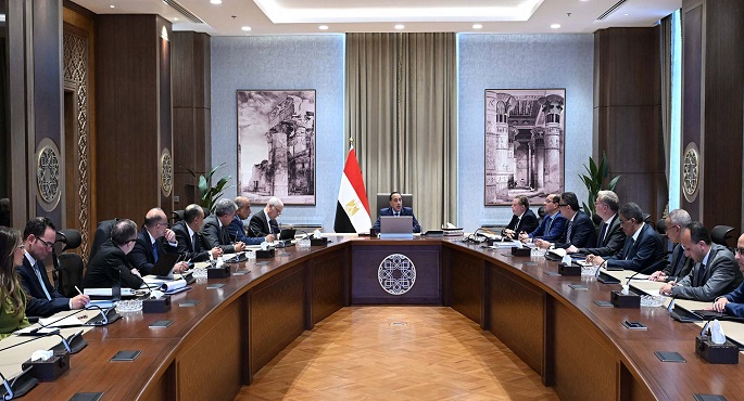 رئيس الوزراء يتابع تداعيات التصعيد العسكرى بالمنطقة وتأثيراته فى سلاسل الإمداد العالمية