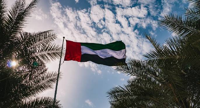 “الدفاع الإماراتية”: تعاملنا مع 334 صاروخًا باليستيًا و1714 طائرة مُسيرة منذ بدء الاعتداءات الإيرانية