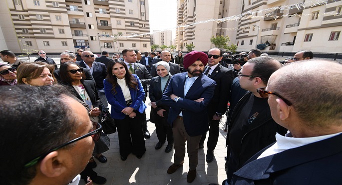 رئيس مجموعة البنك الدولى يزور وحدات المبادرة الرئاسية “سكن لكل المصريين” بمدينة العاشر من رمضان
