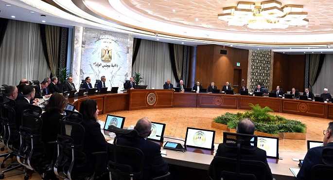 رئيس الوزراء لرؤساء اللجان النوعية بمجلس النواب: نحن أمام فترة دقيقة تتطلب تكامل الجهود بين السلطتين التشريعية والتنفيذية