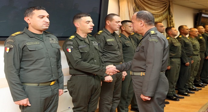 بالفيديو.. وزير الدفاع يلتقى عددا من قادة الوحدات والوحدات الفرعية بالجيشين الثانى والثالث الميدانيين