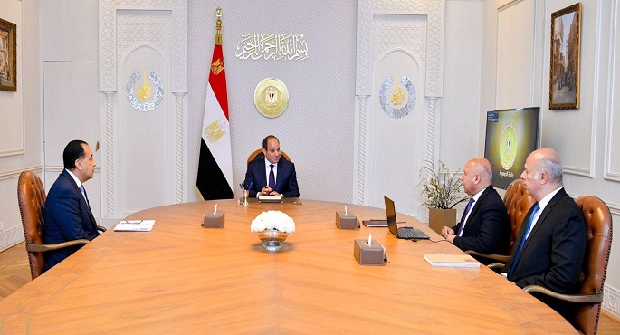 الرئيس السيسى يؤكد ضرورة الانتهاء من تنفيذ كافة مشروعات وزارة النقل وفق الجداول الزمنية المحددة