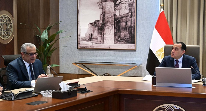 رئيس الوزراء يتابع عددا من ملفات عمل وزارة الإنتاج الحربي والرؤية المستهدف العمل على تحقيقها خلال الفترة القادمة