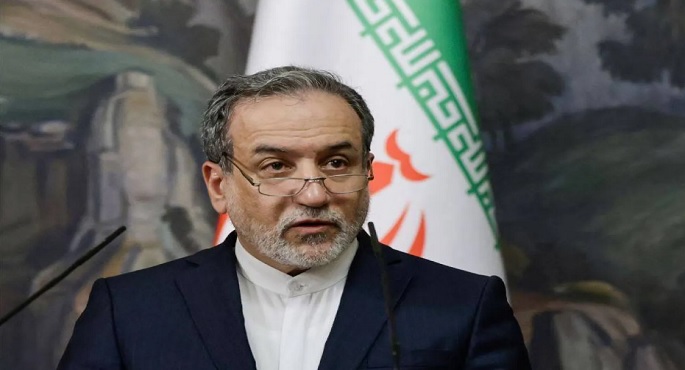 إيران: مضيق هرمز مفتوح بعد اتفاق وقف إطلاق النار في لبنان