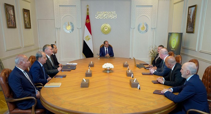 الرئيس السيسى يؤكد التزام الدولة بسداد كامل مستحقات الشركاء الأجانب فى قطاعى البترول والغاز