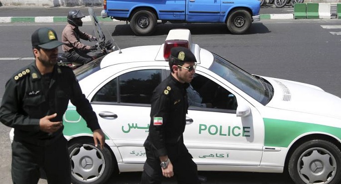 تلفزيون إيران: اعتقال 8 عملاء لإسرائيل وأمريكا فى أذربيجان الغربية
