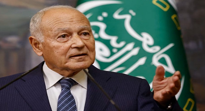 أبو الغيط يدين بأشد العبارات الاعتداء الإسرائيلى السافر على بنى تحتية عسكرية فى جنوب سوريا