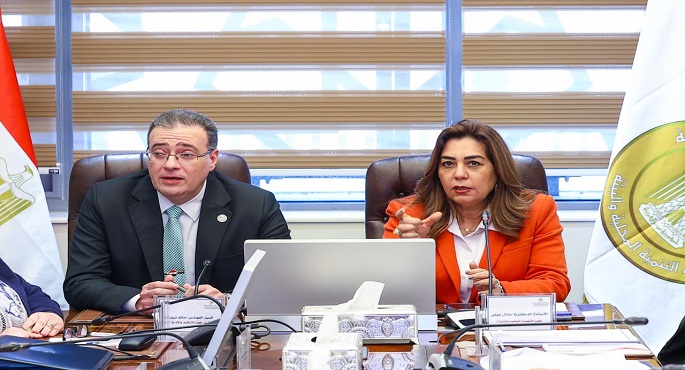 وزيرة التنمية المحلية ورئيس “التنظيم والإدارة” يتوافقان على مقترح الهيكل التنظيمى المحدث للوزارة
