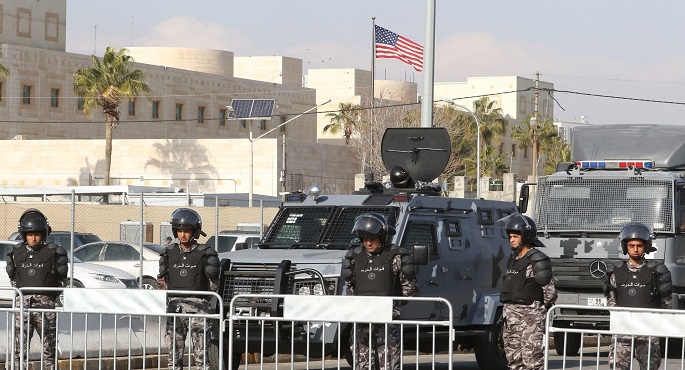 السفارة الأمريكية فى الأردن تعلق خدمات المواطنين الأمريكيين مؤقتًا لدواع أمنية