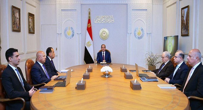 الرئيس السيسى يتابع جهود الحكومة فى دعم الاستثمار وملفات التجارة الخارجية