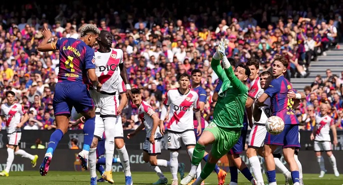 برشلونة يهزم فايكانو 1-0 ويواصل الحفاظ على صدارة الدورى الإسبانى