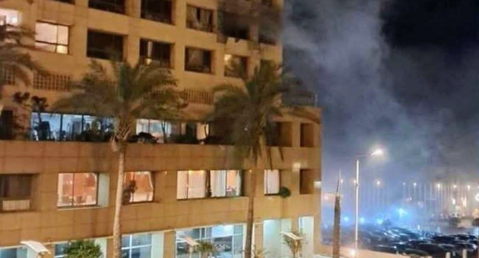 مقتل ٤ أشخاص وإصابة ١٠ آخرين فى غارة إسرائيلية على فندق بوسط بيروت