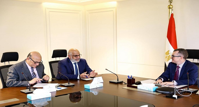وزير التخطيط يبحث مع البنك الدولى تعميق الشراكة الاستراتيجية ودعم برامج التنمية المحلية