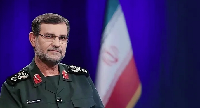 الحرس الثورى الإيرانى يؤكد مقتل قائد البحرية على رضا تنكسيرى