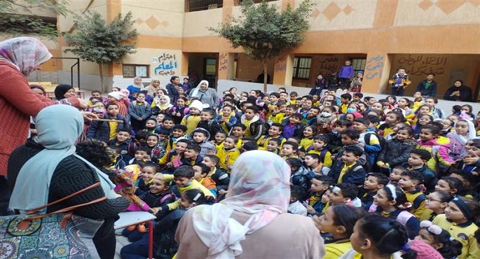 المركز القومى لثقافة الطفل ينظم قافلة لمدرسة بالجيزة ضمن مبادرة “مصر تتحدث عن نفسها”