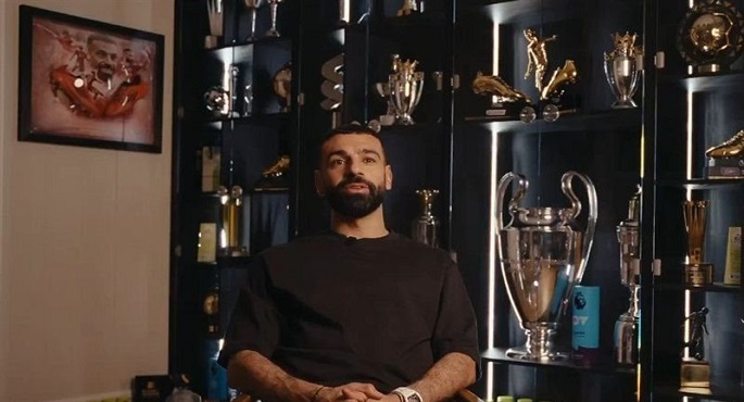 بعشرة ألقاب.. رحلة محمد صلاح مع ليفريول تصل إلى محطتها الأخيرة