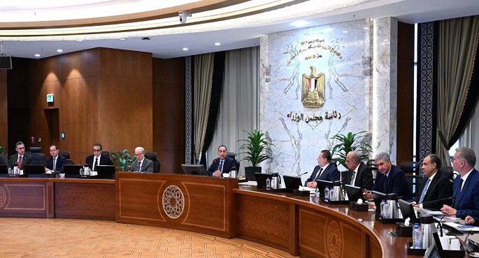 لمتابعة مستجدات وتداعيات التصعيد العسكرى بالمنطقة.. رئيس الوزراء يترأس اجتماع اللجنة المركزية لإدارة الأزمات