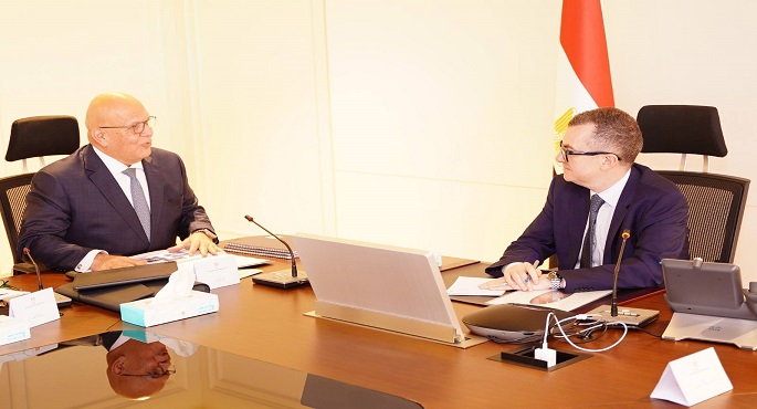 وزير التخطيط: المرحلة الحالية تتطلب تحول بنك الاستثمار القومى إلى شريك تنمىي استراتيجى