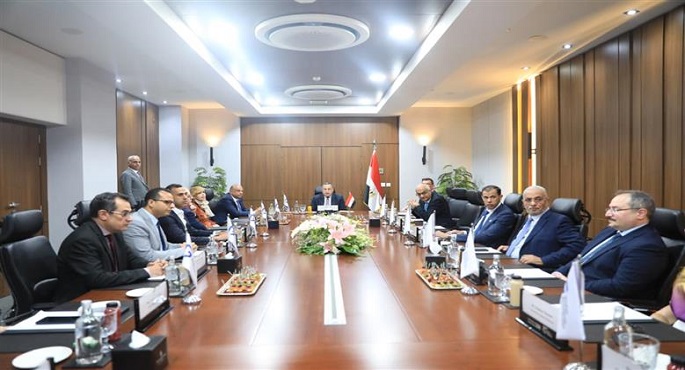 وزير التعليم العالى يفتتح مبنى جديدا بجامعة هيرتفوردشاير بمصر