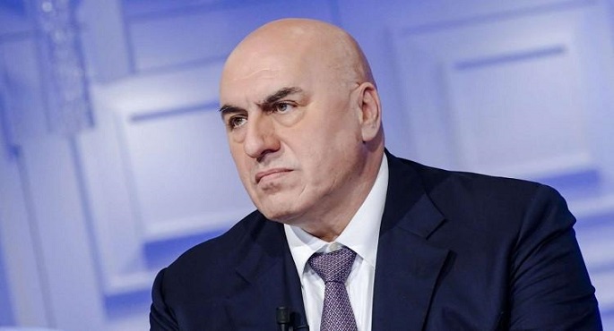وزير دفاع إيطاليا يطلب موافقة البرلمان على إرسال سفن لمضيق هرمز