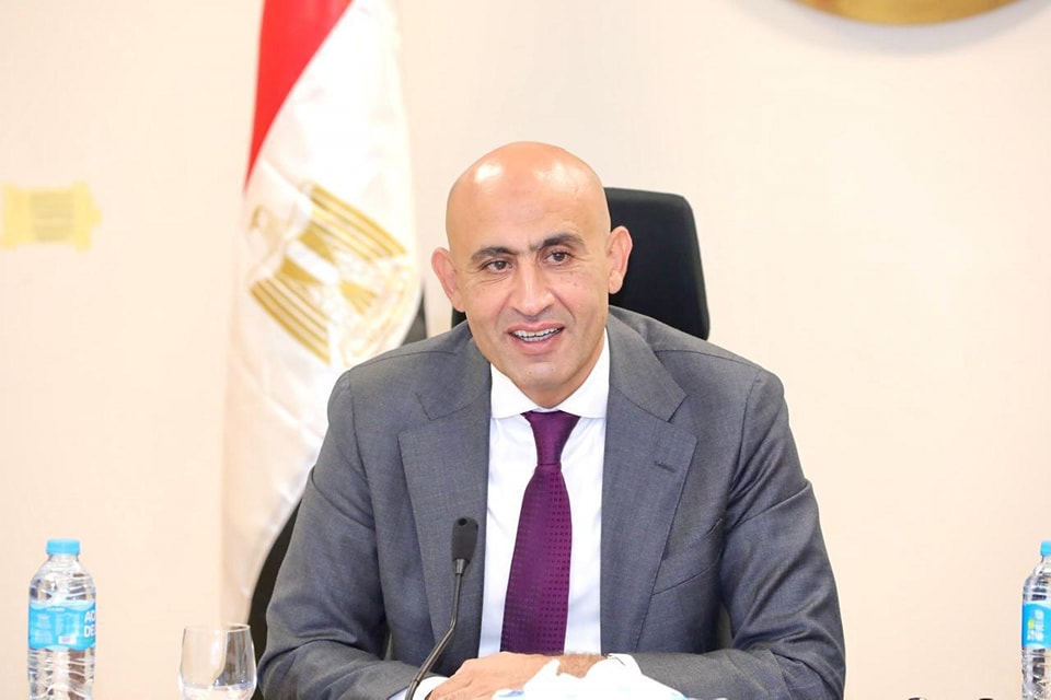 وزير التعليم يعتمد جداول امتحانات الدبلومات الفنية.. تبدأ 6 يونيو المقبل