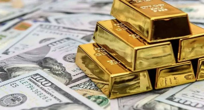 تراجع أسعار الذهب وسط قوة الدولار واستمرار التوترات الجيوسياسية