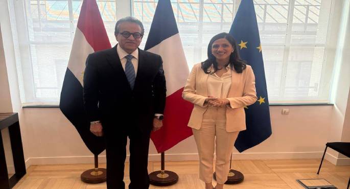 وزير الصحة يبحث مع وزيرة الدولة الفرنسية تعزيز الشراكات فى “الصحة الواحدة”