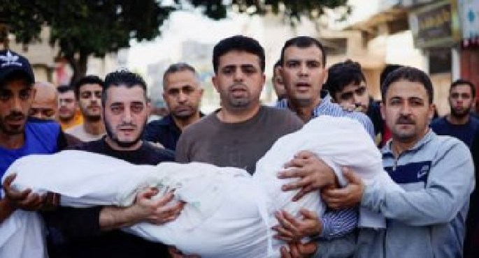 استشهاد 3 فلسطينيين إثر قصف للاحتلال الإسرائيلى على مدينة غزة