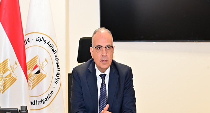 وزير الرى يبحث جاهزية محطات الرفع والقناطر الرئيسية خلال فترة أقصى الاحتياجات المائية المقبلة