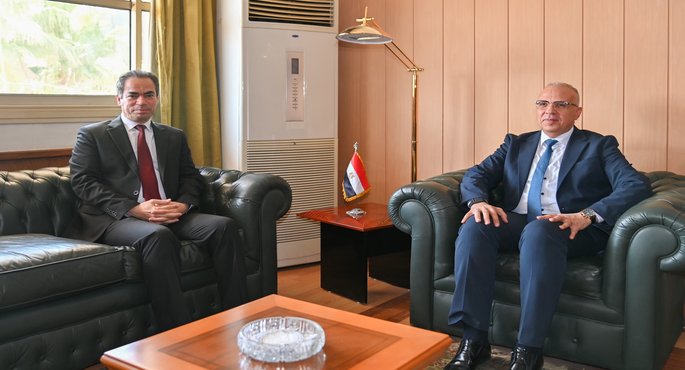 وزير الرى يؤكد أهمية دور الإعلام فى توعية المواطنين بأهمية ترشيد استخدام المياه