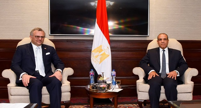 وزير الخارجية يبحث مع كبير مستشارى الرئيس الأمريكى للشئون العربية والأفريقية مستجدات الأوضاع بالشرق الأوسط وإفريقيا