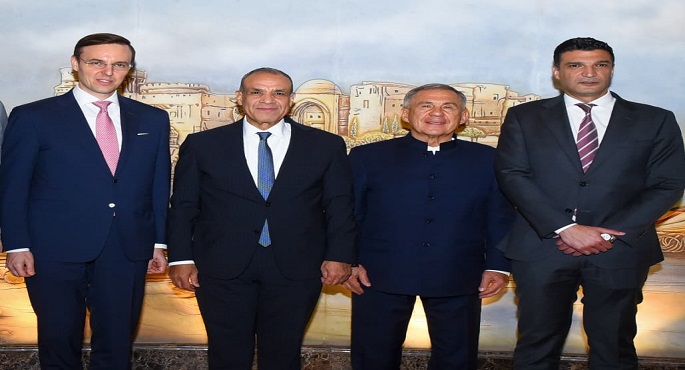 وزير الخارجية يبحث مع رئيس جمهورية تتارستان تعزيز التعاون الثنائى