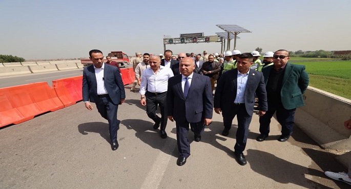 وزير النقل يتفقد مشروع منظومة النقل الذكى بطريق (شبرا – بنها الحر)