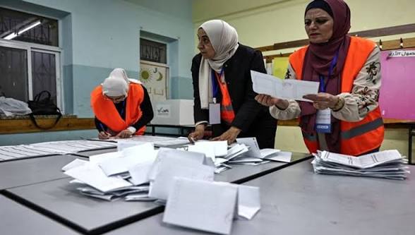 بلديات فلسطين..فوز 197 هيئة بالتزكية ونسبة المشاركة 54%