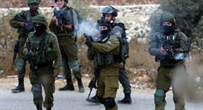 استشهاد فلسطينى و إصابة آخر برصاص الاحتلال الإسرائيلى برام الله والخليل