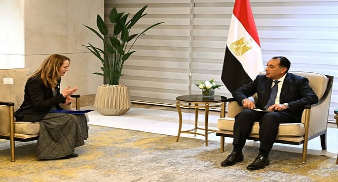 بالصور.. مدبولى: مصر تتبنى نهجًا شاملاً فى التعامل مع الهجرة عبر تطوير منظومة التعليم والتدريب لتوفير فرص عمل لائقة داخل مصر وخارجها