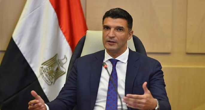 وزير الصناعة يصدر قرارًا بمد وتحديث حزمة تيسيرات لدعم المشروعات الصناعية المتعثرة