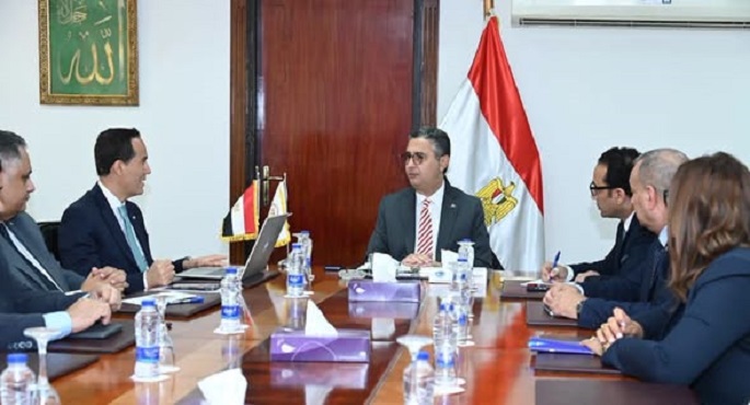 وزير التموين يتابع جهود جهاز تنمية التجارة الداخلية فى التحول الرقمى