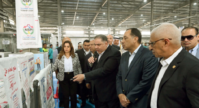 مدبولى : مصنع سيناء للبلاستيك تجسيد لتوجيهات الرئاسة بنشر التنمية الصناعية فى كافة أنحاء الجمهورية