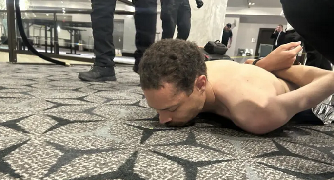 بعد حادث البيت الأبيض.. توجيه اتهامين للمنفذ ومثوله أمام المحكمة غدًا