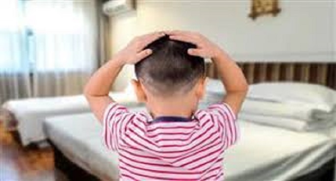 صينية تترك ابنها فى عمر الـ6 سنوات بفندق 15 يوماً والموظفون يتولون رعايته