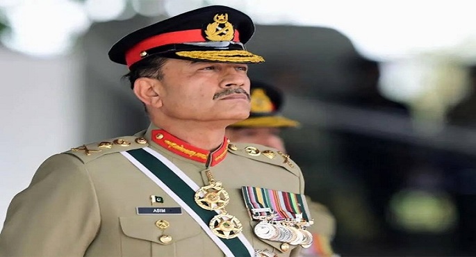 قائد الجيش الباكستانى يصل إلى طهران في إطار جهود الوساطة الجارية